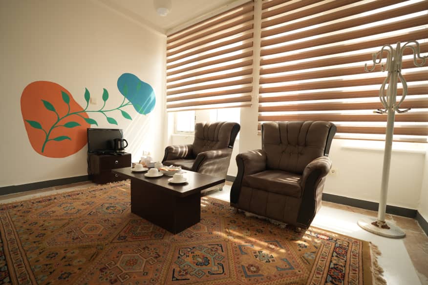 عکس هتل باغ ایران زمین