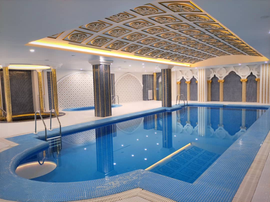 عکس هتل امپراطور