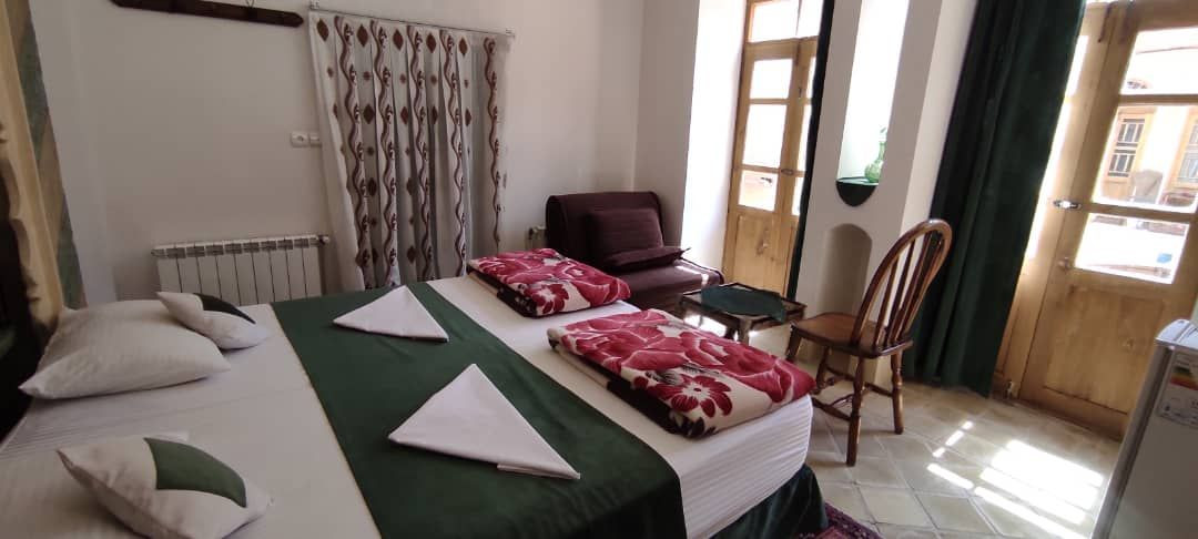 تصویر هتل سرای سایه