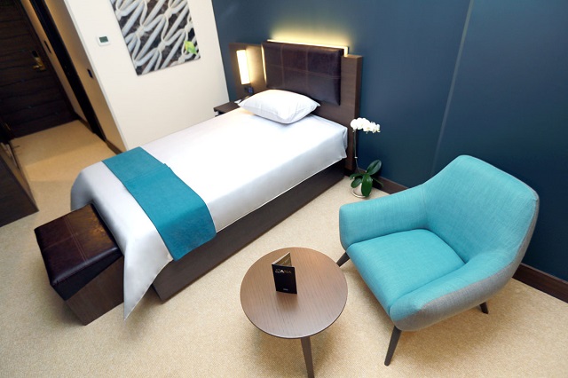 عکس هتل آتانا