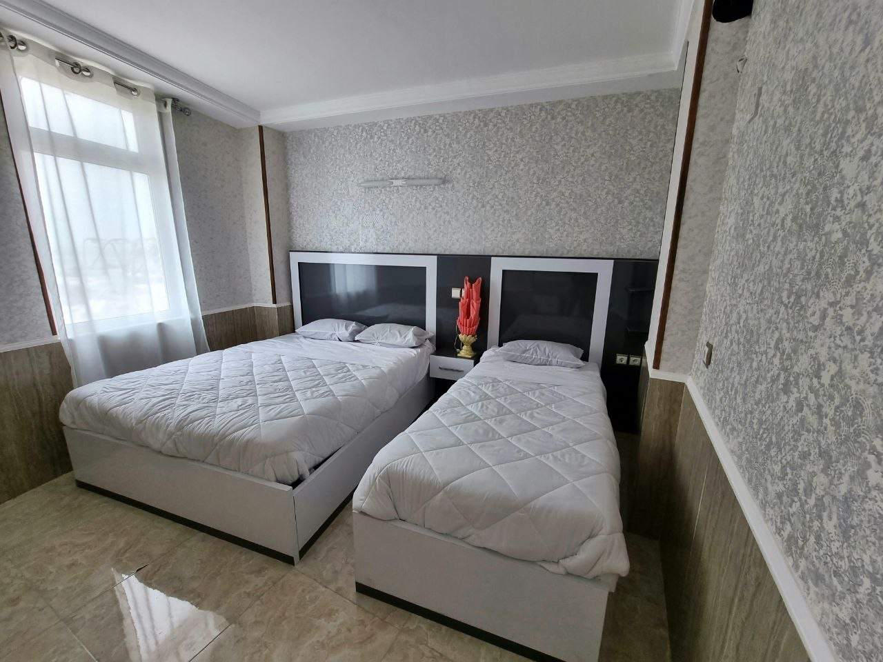 عکس هتل دنیز