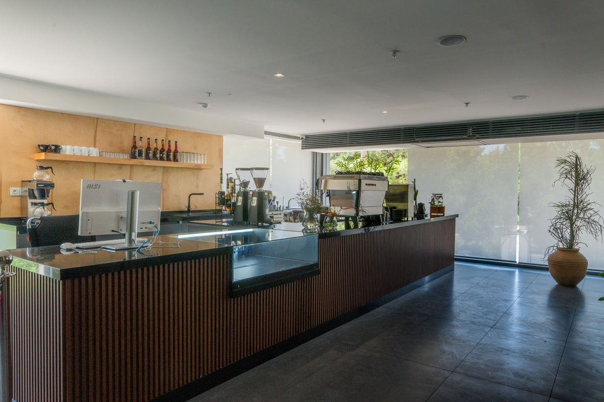 عکس هتل رونیاس