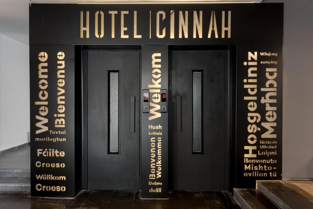 عکس هتل سینا (Cinnah)