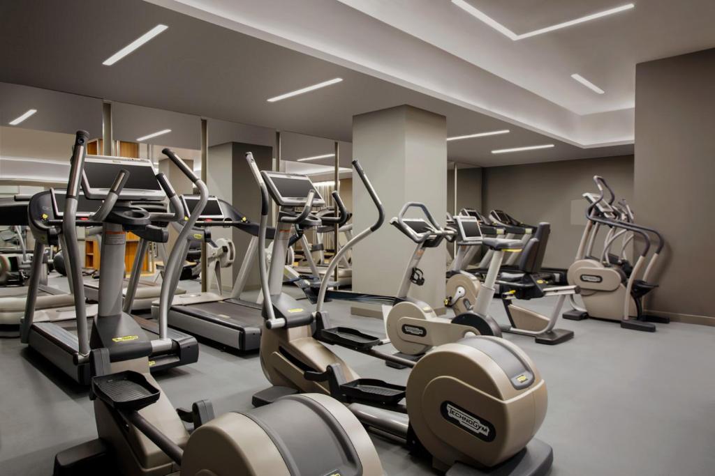 عکس هتل کنراد (Conrad)