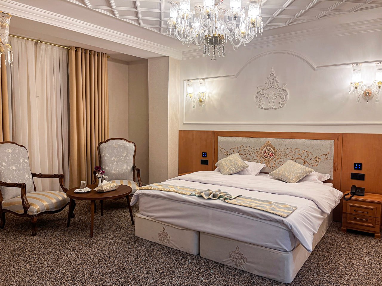 عکس هتل حبیب خان