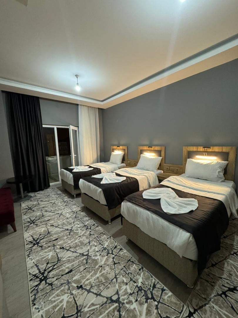 عکس هتل گلندگلد سوئیت (Glend Gold Suit)