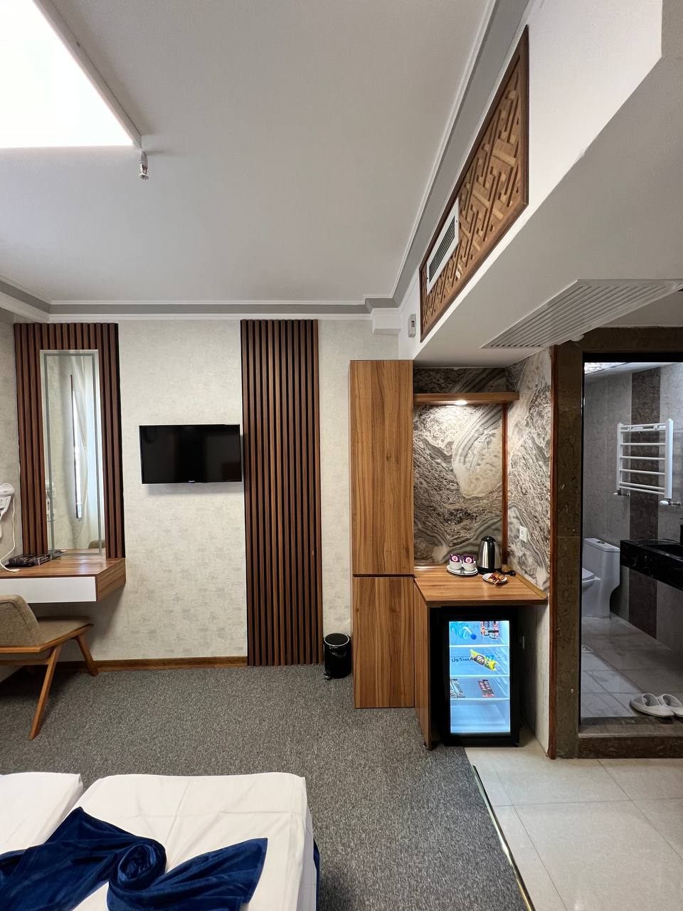 عکس هتل ضیافت نور