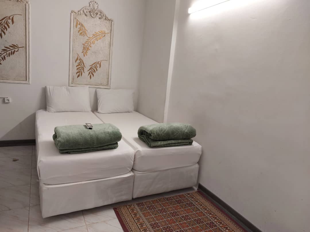 عکس هتل یارزمان