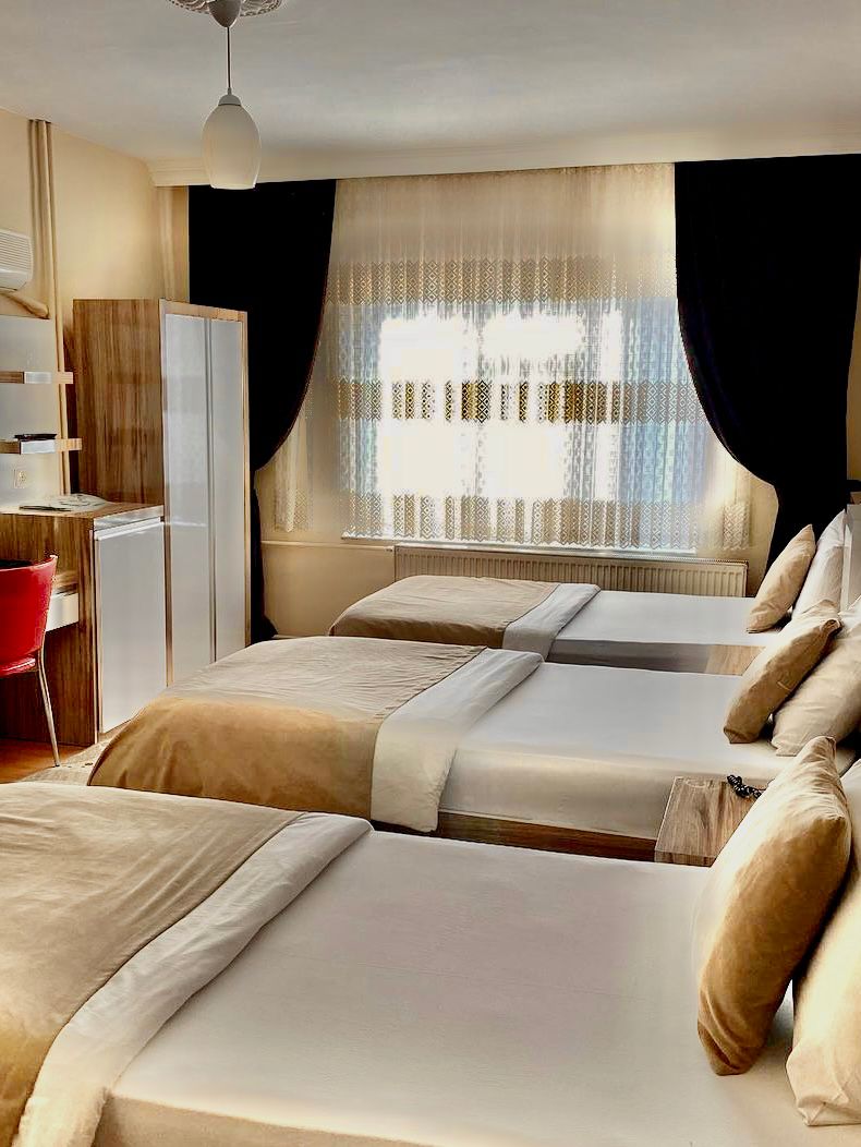 عکس هتل سمیرا (Semira)