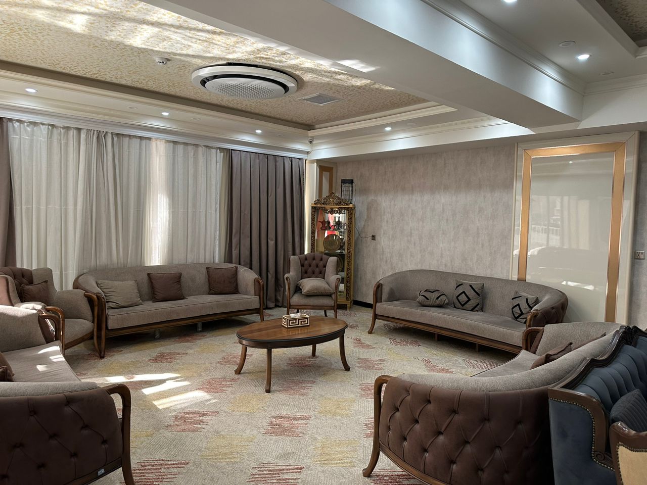 عکس هتل اوروک