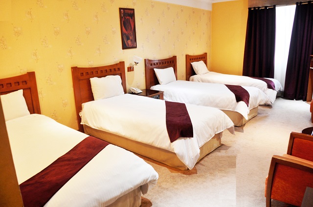 عکس هتل ثامن