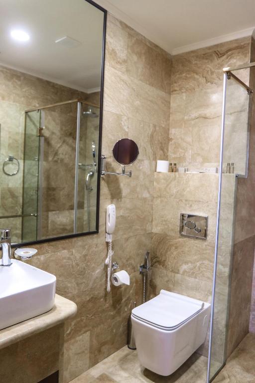 عکس هتل کنیاک (Konyak)