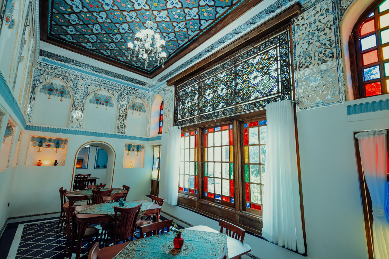 عکس هتل آناهید