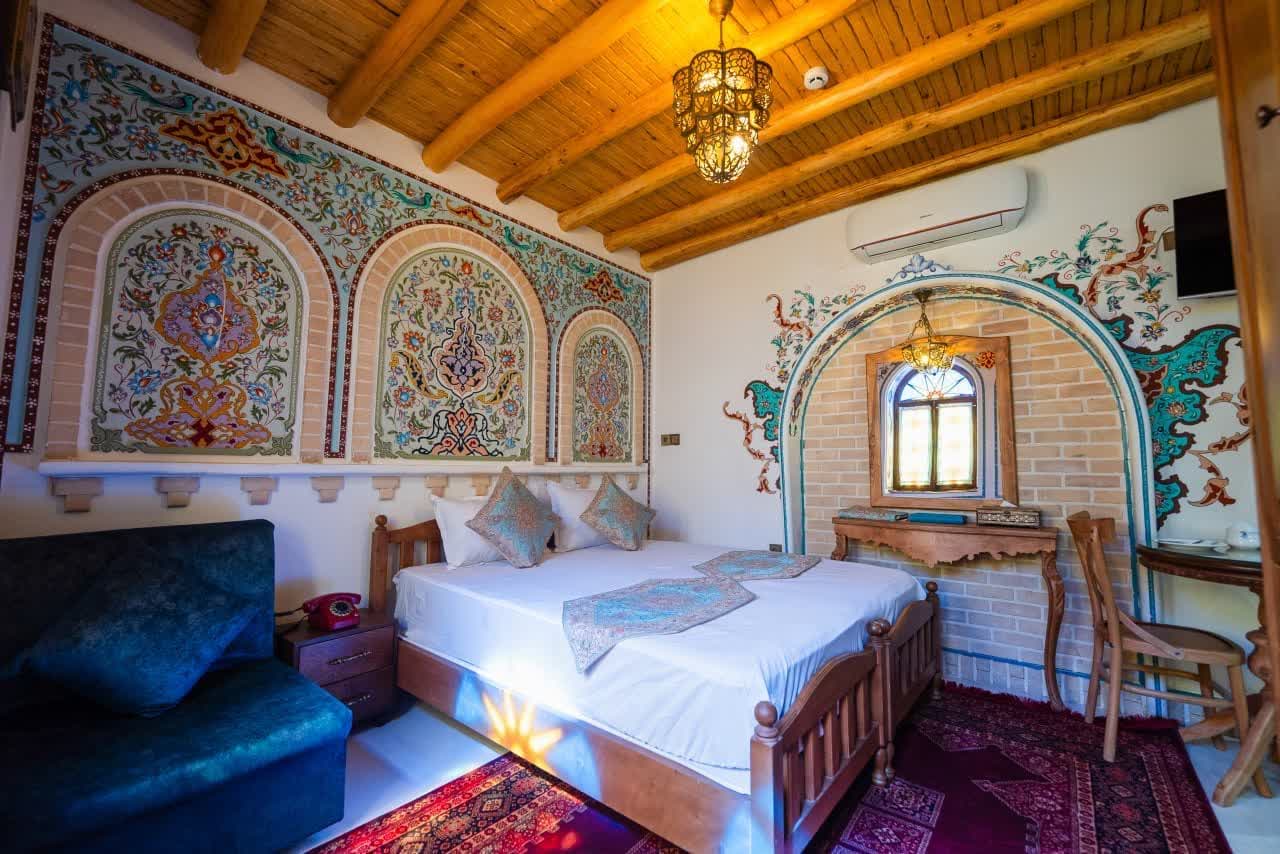 عکس هتل آب میرزا