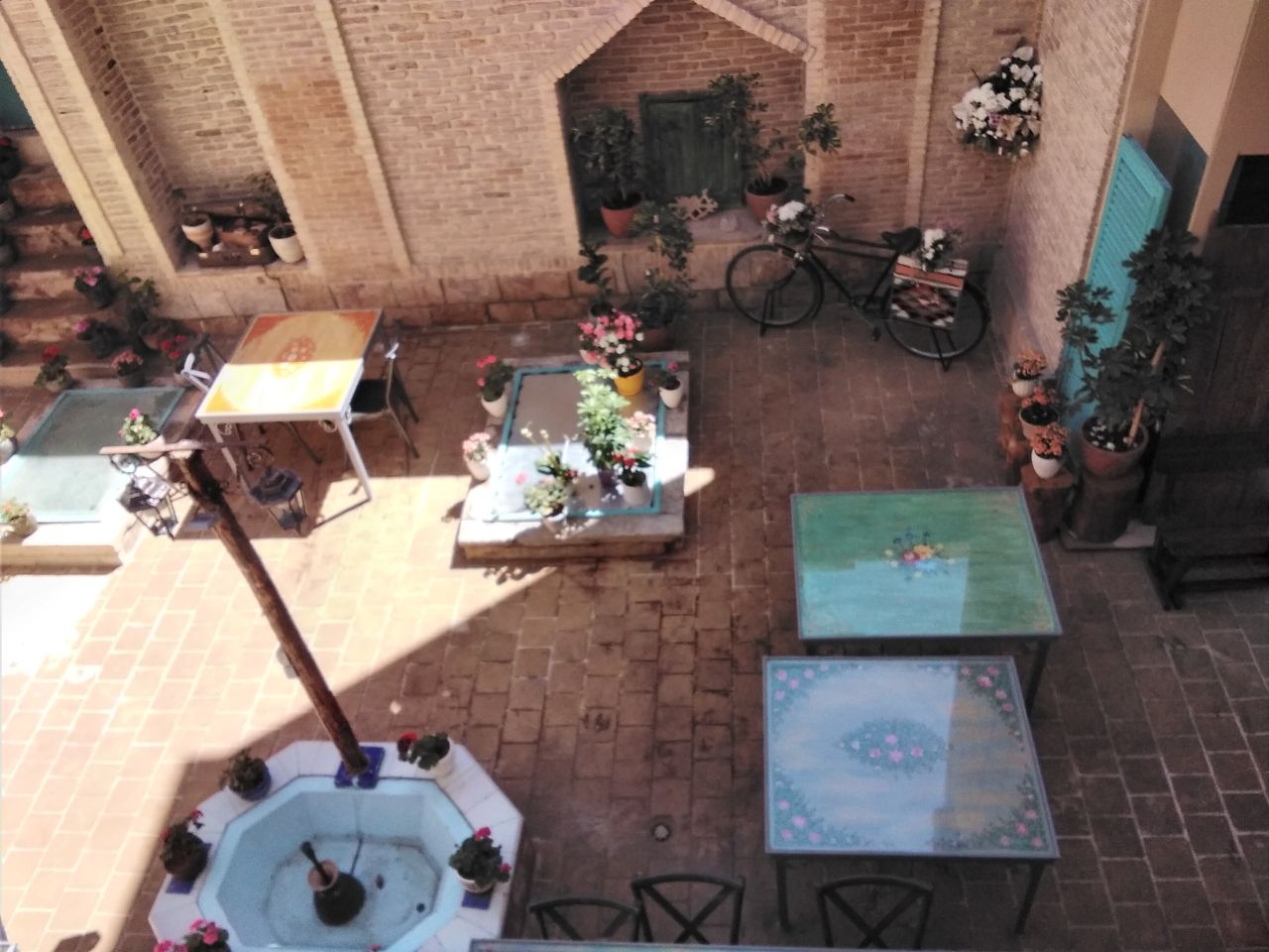 عکس هتل شاه پریون