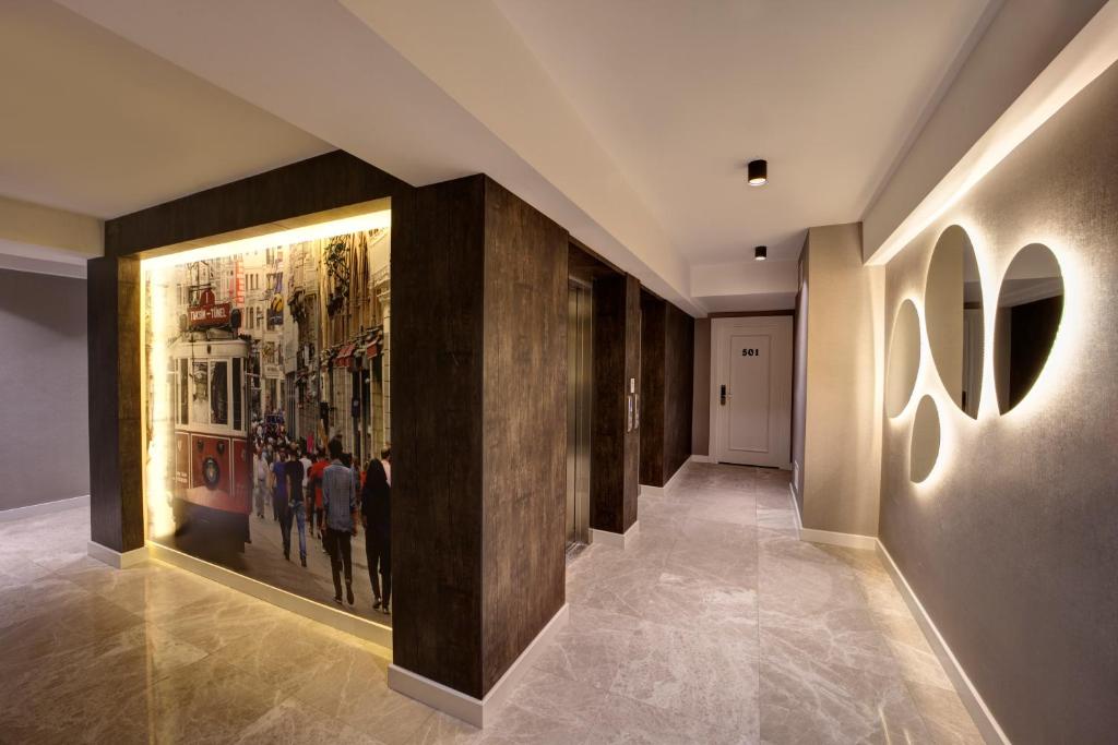 عکس هتل دورا پرا (Dora Pera)