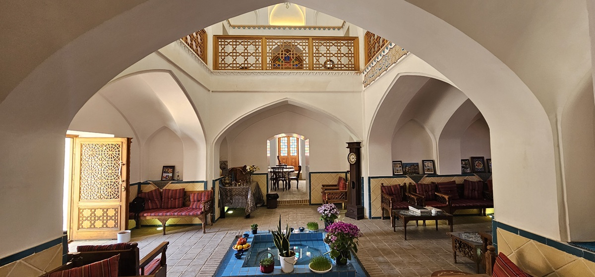 تصویر هتل عمارت حاکم