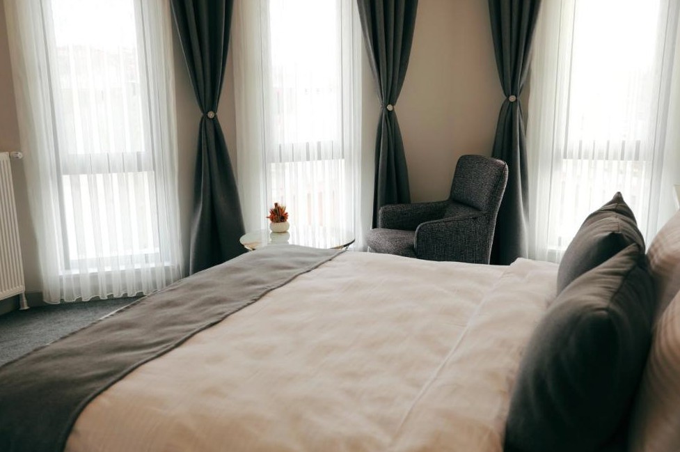 عکس هتل کاراکوچ