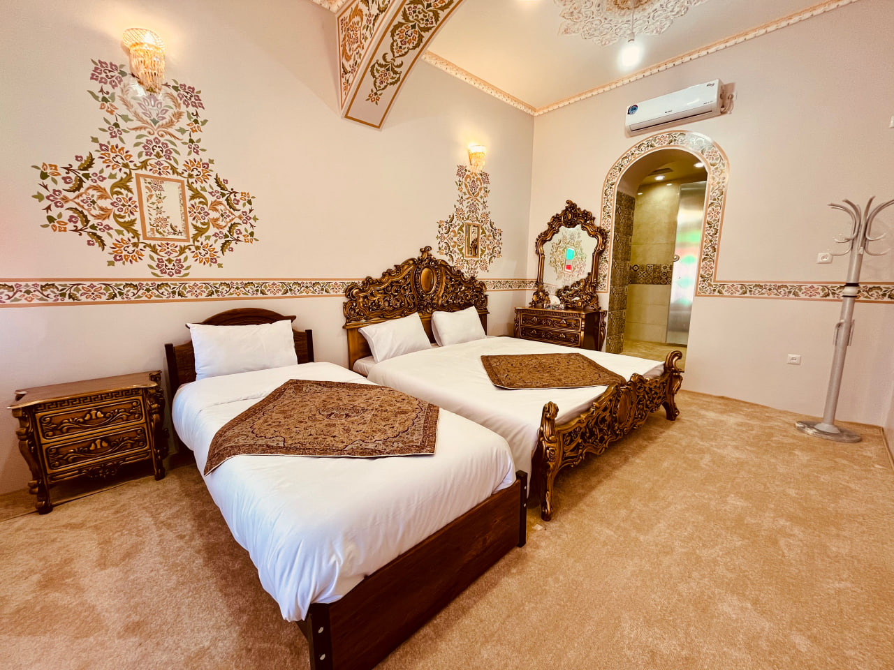 عکس هتل ماهور