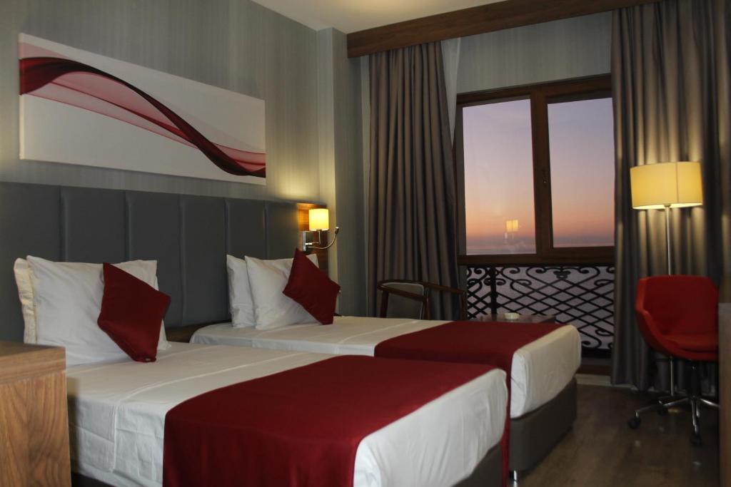 عکس هتل رامادا (Ramada)