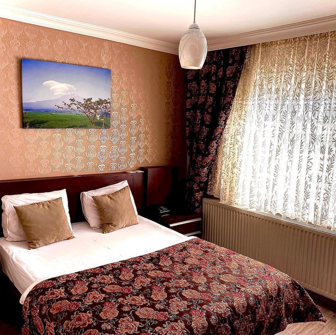 عکس هتل سمیرا (Semira)