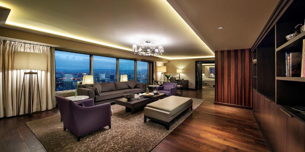 عکس هتل هیلتون (Hilton)