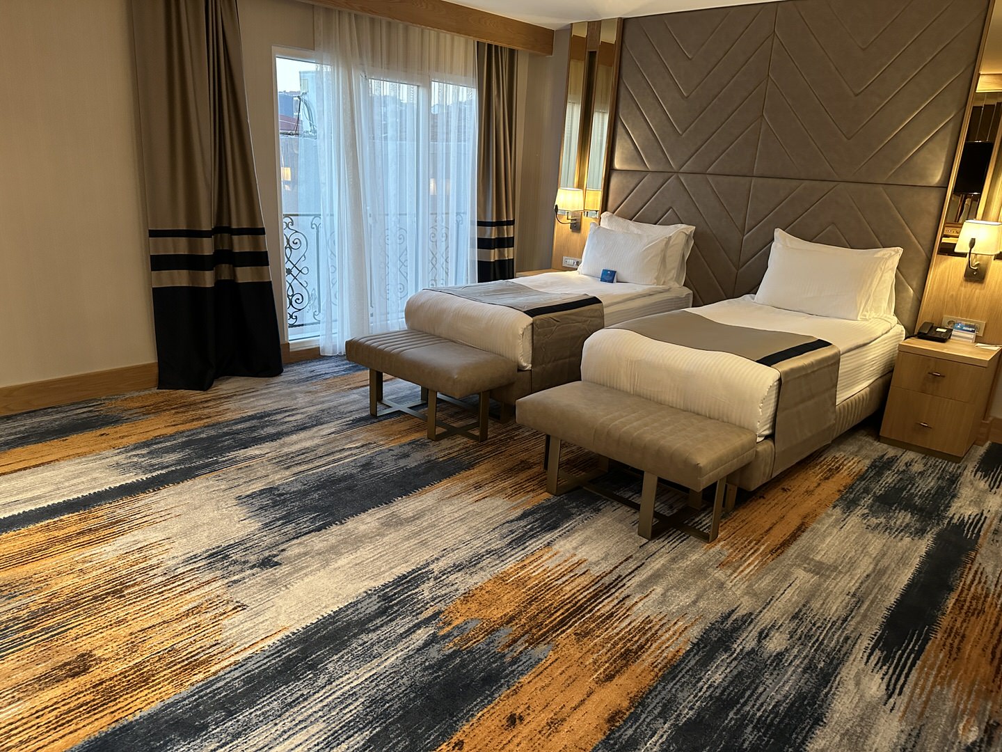 عکس هتل دیز این بای ویندهام بومونتی (Days Inn by Wyndham Bomonti)