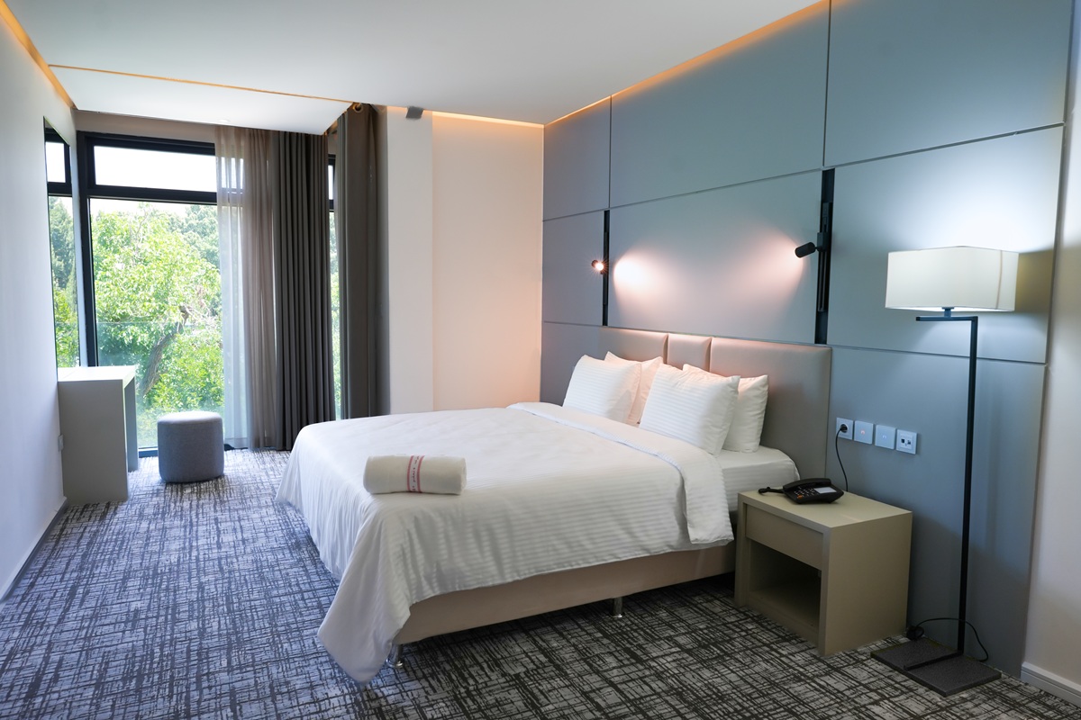 عکس هتل رونیاس