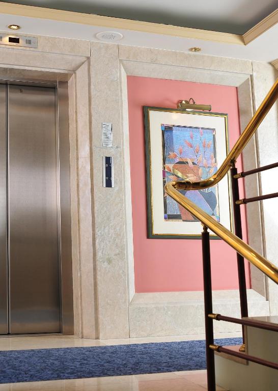 عکس هتل کلاس (Class)