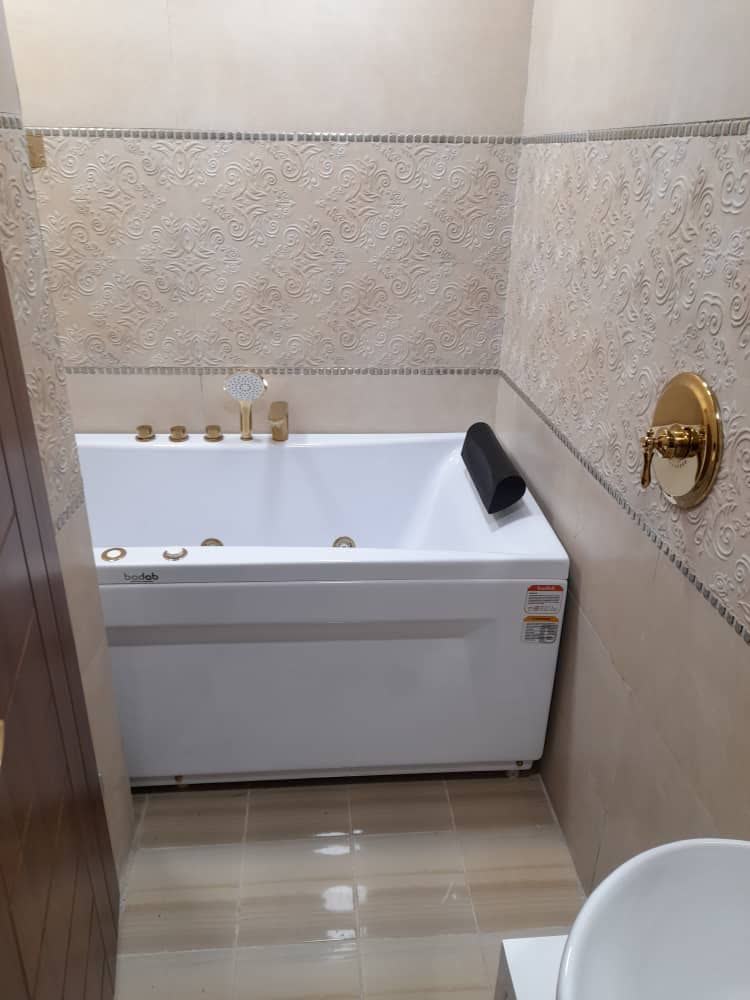 تصویر هتل رشیدی ( بهار )