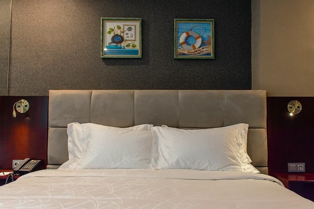 عکس هتل آوینا