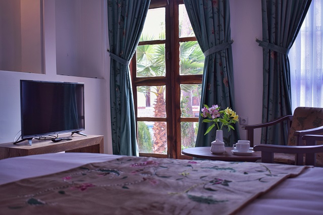 عکس هتل هومان