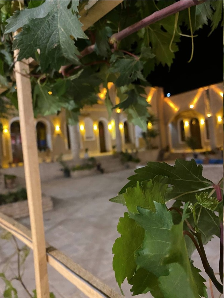 تصویر هتل عمارت مهاجر خرقان
