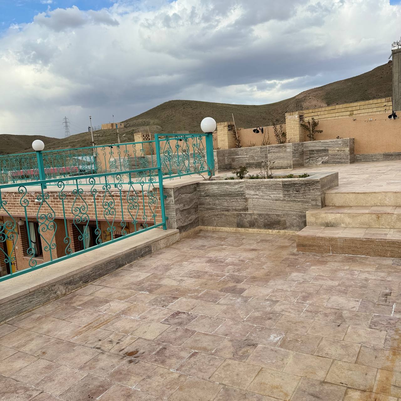 عکس هتل گلجان