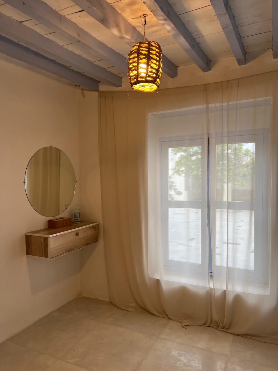 عکس هتل گل ابریشم