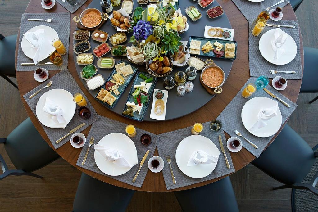 عکس هتل لازونی (Lazzoni)