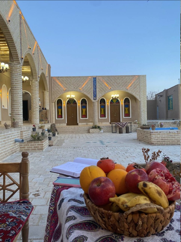 تصویر هتل عمارت مهاجر خرقان