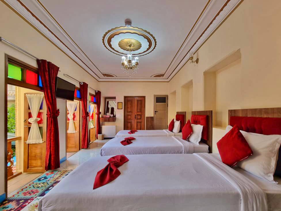 عکس هتل پنج دری