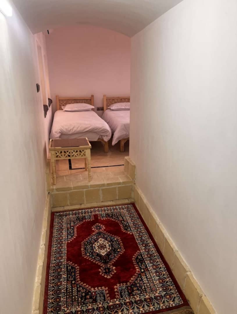 تصویر هتل شاه نشین