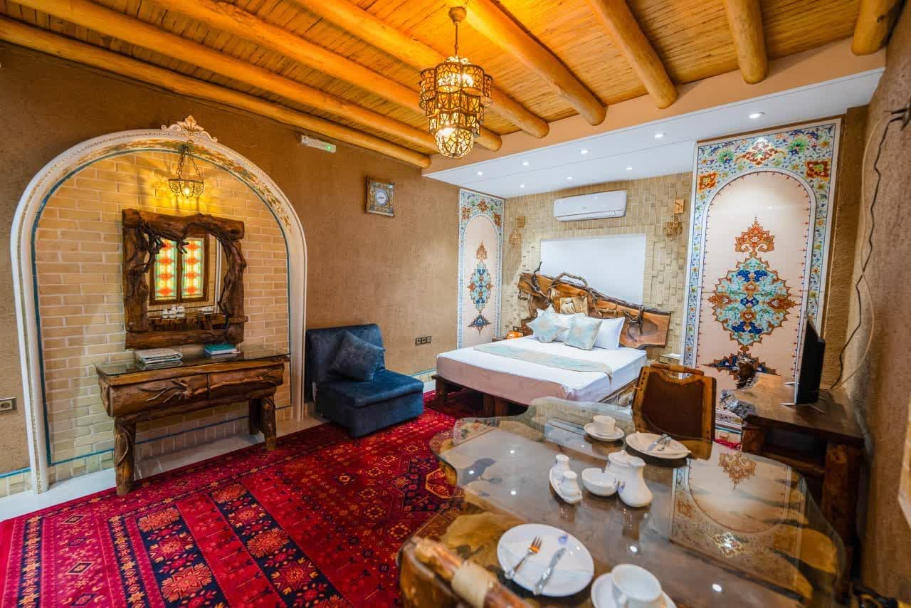 عکس هتل آب میرزا