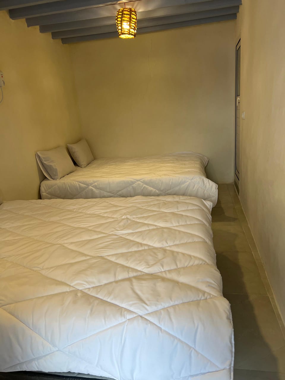 عکس هتل گل ابریشم