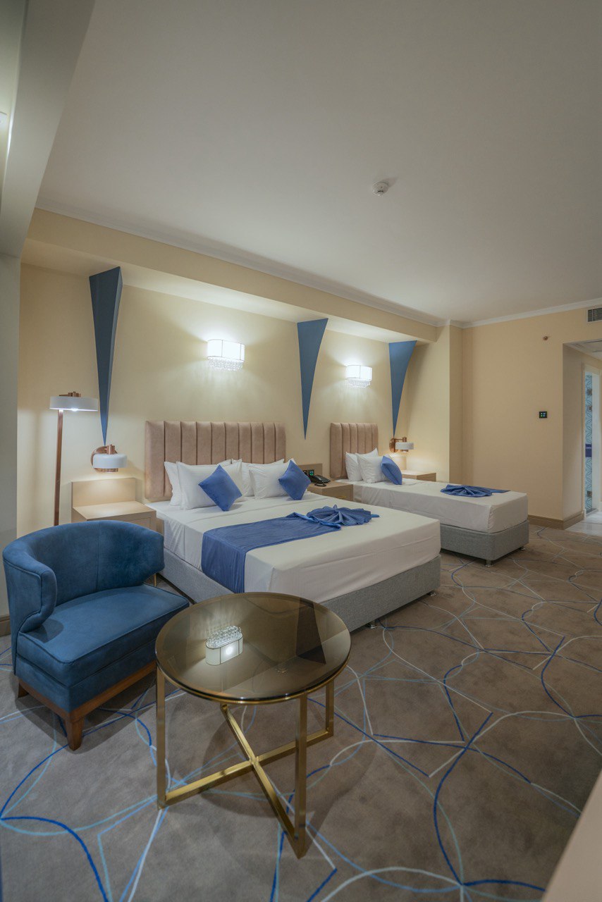 عکس هتل آسمان رویال