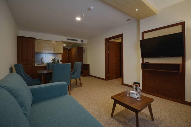 عکس هتل شیرازیس