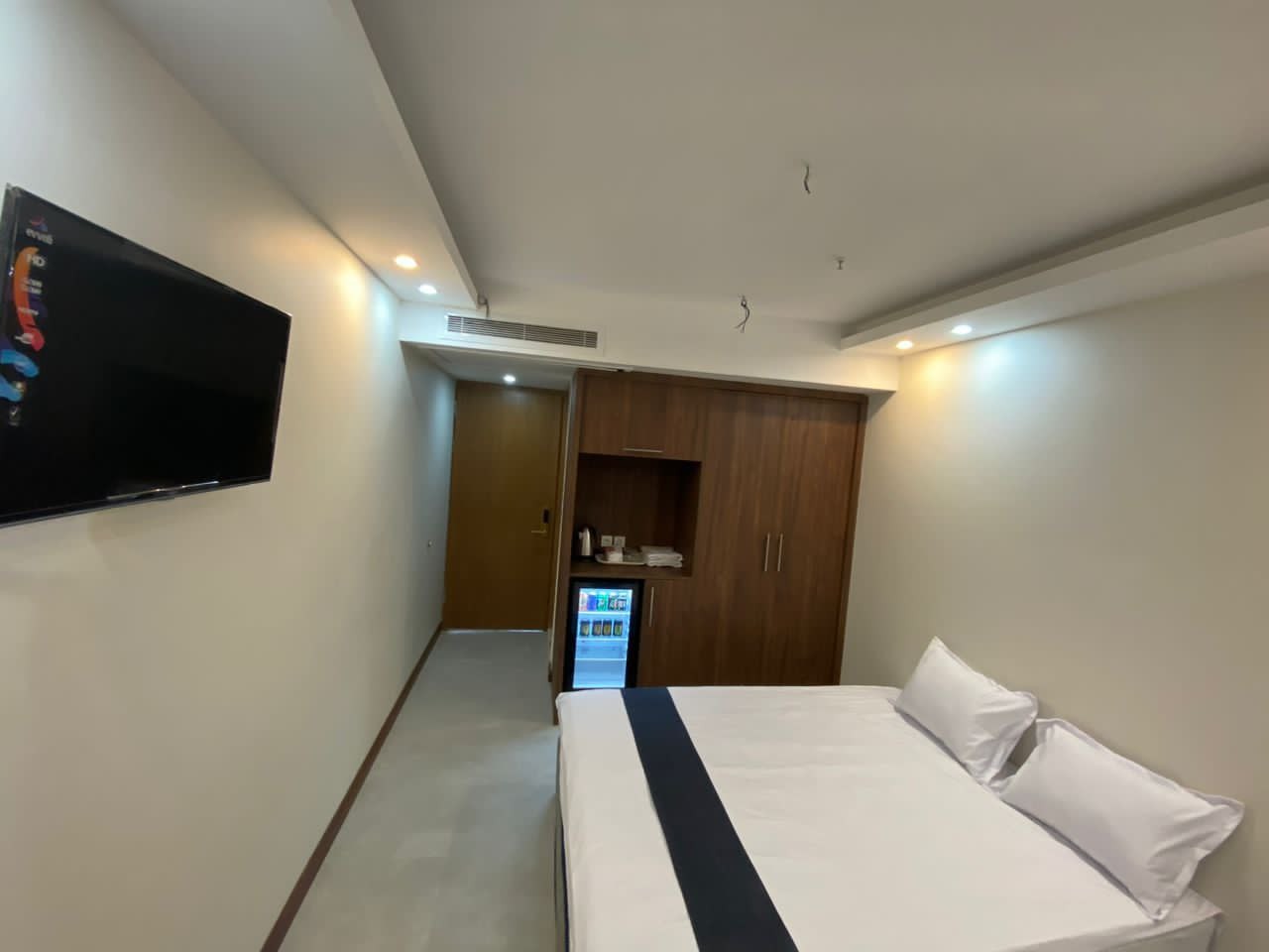 عکس هتل آوات