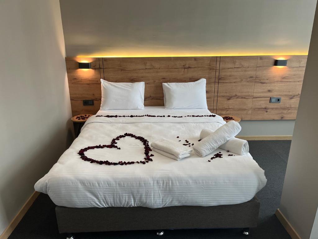 عکس هتل نیلز (Nills)