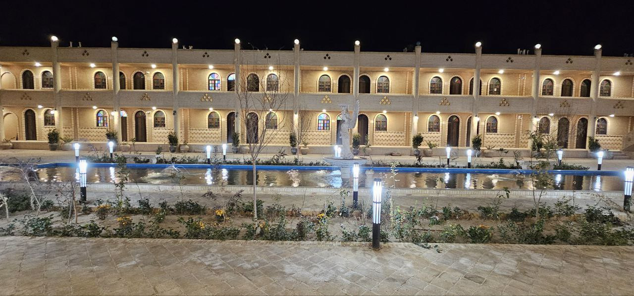 تصویر هتل کهکشان