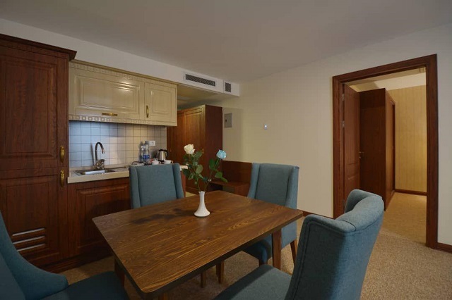 عکس هتل شیرازیس