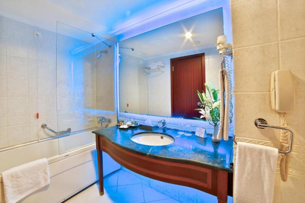 عکس هتل گرند جواهر (Grand Cevahir)