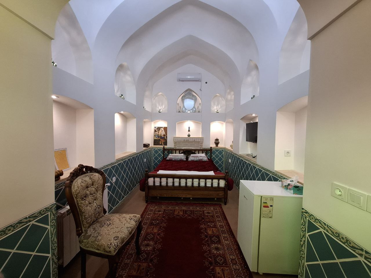 تصویر هتل دیوان سالار
