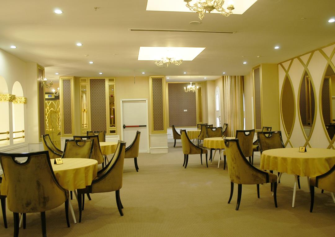 عکس هتل امپراطور